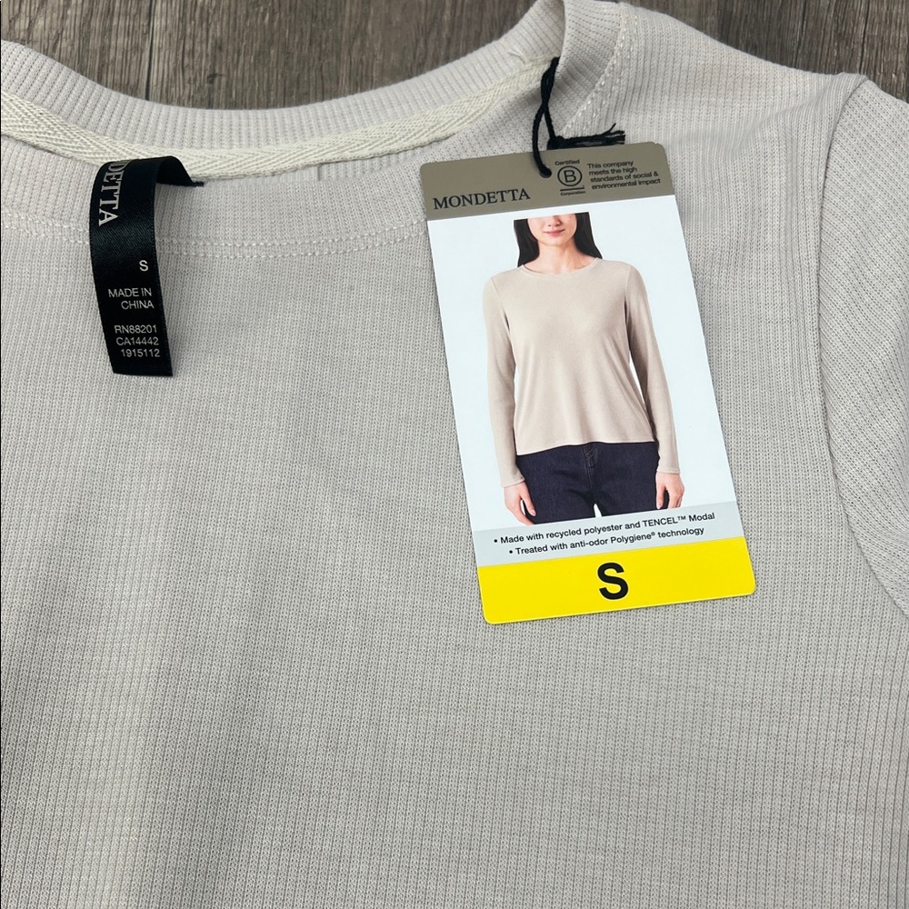 Mondetta Women's Long Sleeve Crewneck Top - Light Taupe - Picture 2 of 8